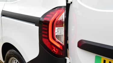 Renault Kangoo E-Tech - tail light