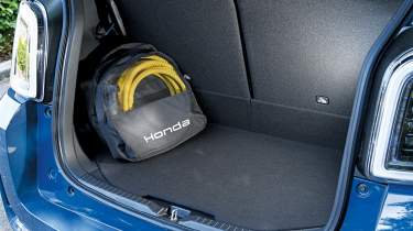 Honda Super-N - boot space