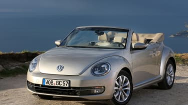 VW Beetle Cabriolet 1.4 TSI front three-quarters