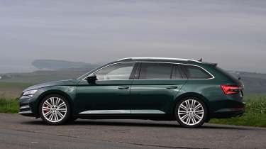 Skoda Superb Sleeper Edition - side static