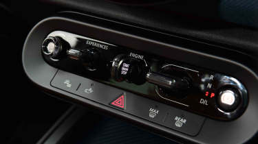 MINI Countryman - gear selector