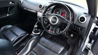 Audi TT (Mk1, 1999-2006) interior