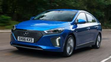 Hyundai Ioniq - front tracking