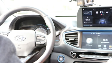 Hyundai Ioniq autonomous - dash