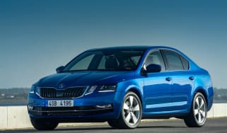 Skoda Octavia 2017 - front quarter