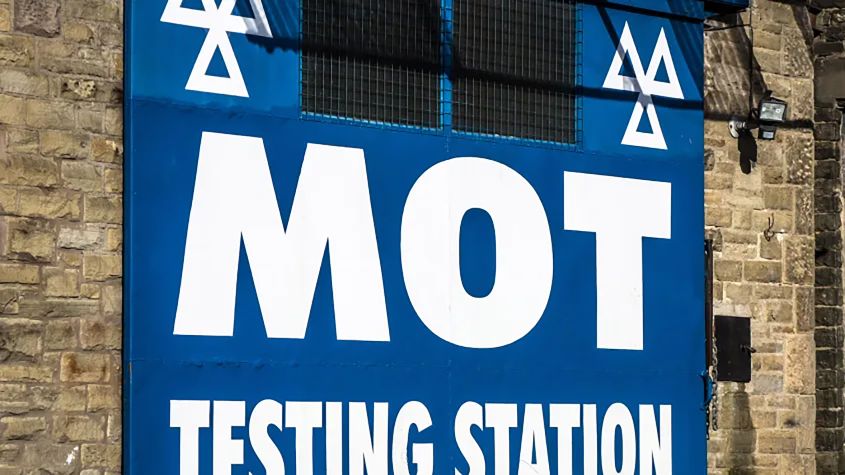 image of "MoT test pass certificates axed as paperwork goes ‘online only’"