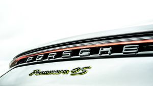 New%20Porsche%20Panamera%204S%20E-Hybrid%202020-5.jpg