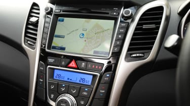 Hyundai i30 3dr centre console