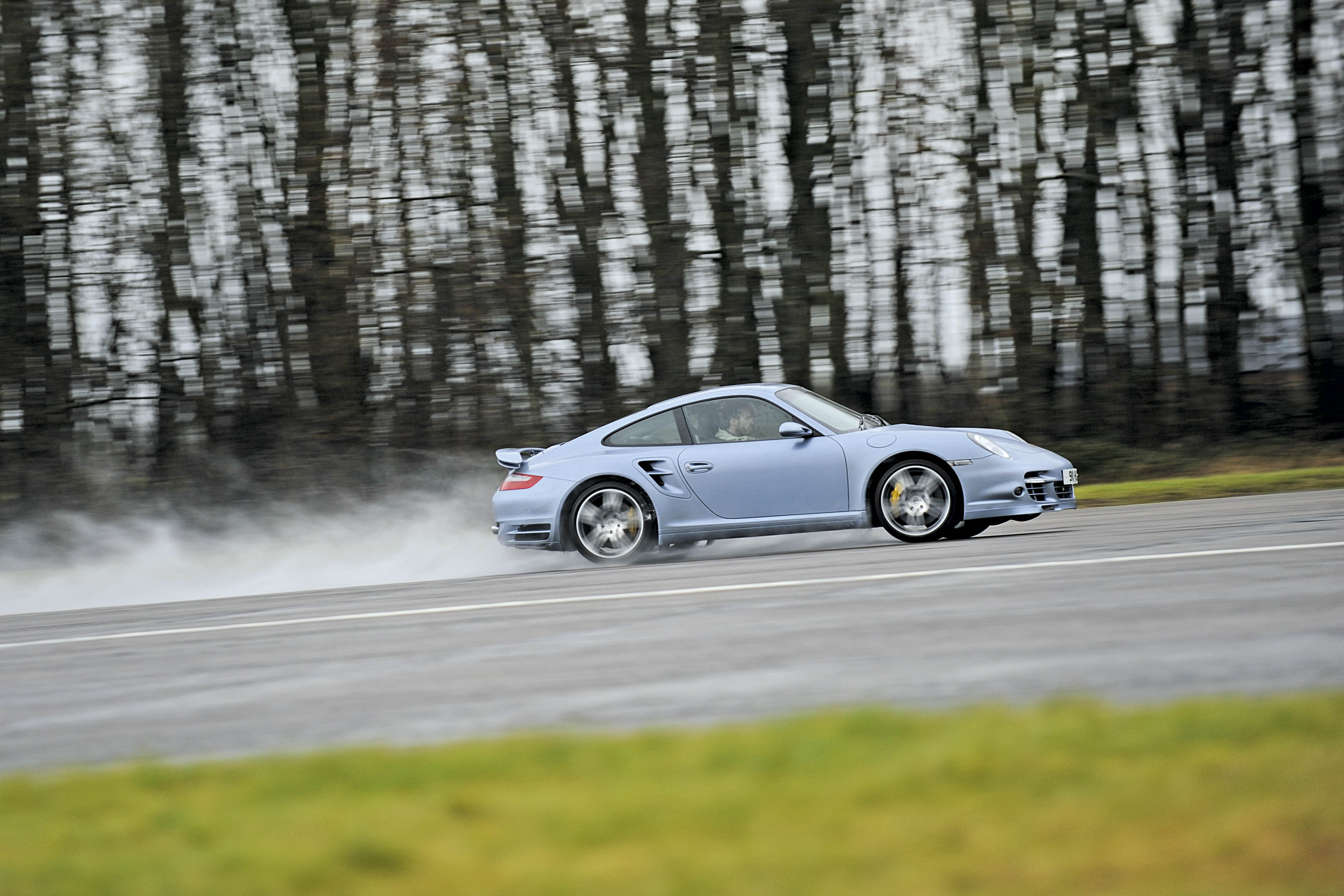 Porsche 911 Turbo Auto Express