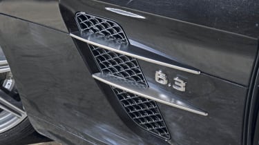 Mercedes SLS AMG badging