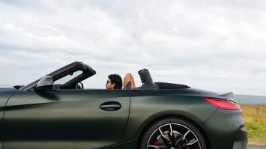 BMW Z4 M40i Handschalter - roof (open)