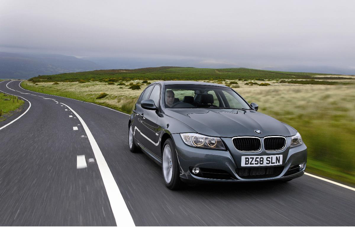 BMW 3 Series Saloon review (2005-2012)  Auto Express