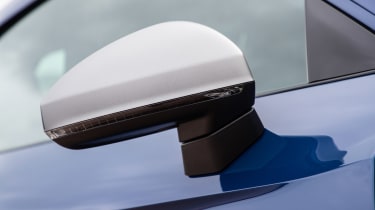 Audi R8 - wing mirror