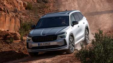 Skoda Kodiaq SportLine - front down a dirt track