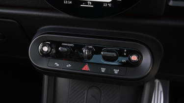 MINI John Cooper Works - centre console