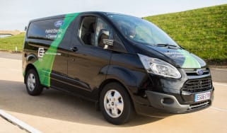 Transit Custom PHEV - front