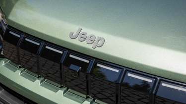 Jeep Avenger 2026 facelift grille