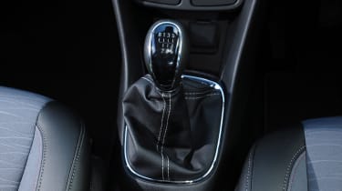 Vauxhall Mokka whisper diesel gearstick