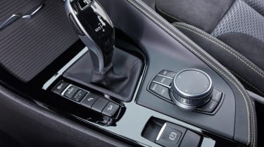 2018 BMW X2 - controls