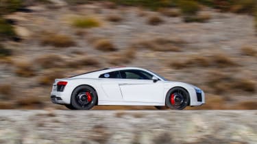 Audi R8 RWS - side action