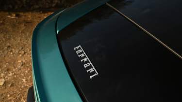Ferrari Amalfi - tailgate badge