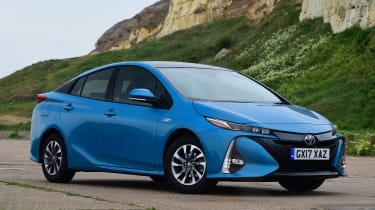 Toyota Prius Plug-in - front static