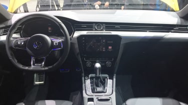 Volkswagen Arteon official - R-Line Geneva interior