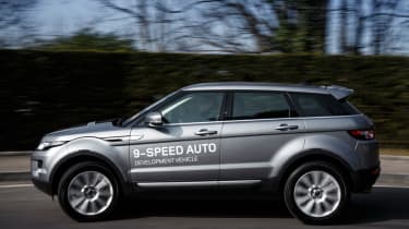 Range Rover Evoque Si4 nine-speed prototype pictures 