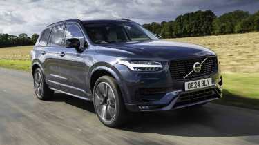 Volvo XC90 B5 - front tracking