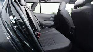 Suzuki Swace rear seats