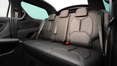 Citroen DS3 Cabrio 1.6 THP rear seats