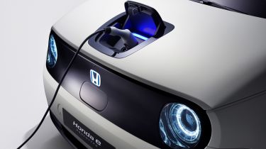 Honda e Prototype - charging