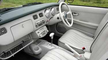 Used Nissan Figaro - seats