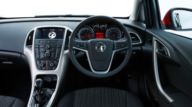 Vauxhall Astra ecoFLEX dashboard