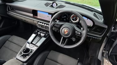 Porsche 911 Cabriolet - interior (driver&#039;s door view)