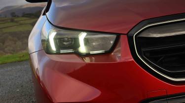 BMW M5 - head light detail