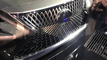 Lexus LS official 2017 - Detroit front detail