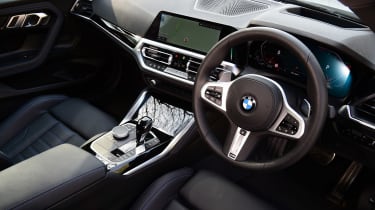 BMW M240i Coupe - dash