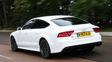 Audi RS7 rear tracking