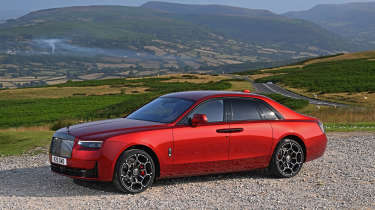 Rolls-Royce Black Badge - front static