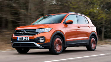 Volkswagen T-Cross - front tracking