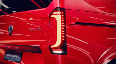 Volkswagen Transporter Sportline - rear light