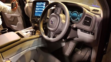 New London Taxi revealed - interior