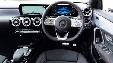 Vorbei! Gewerbe: Mercedes A250e Limousine AMG-Line (2020 Edition) Hybrid  mit 262PS für 70€ mtl. netto