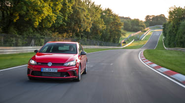 Volkswagen Golf GTI Clubsport S - front straight