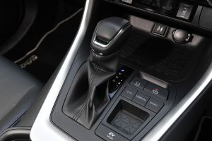 Toyota RAV4 gear selector