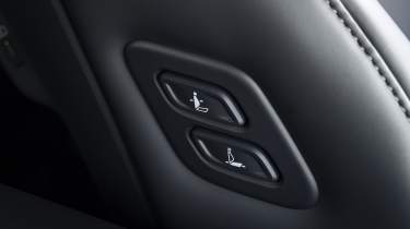 Kia EV9 - seat controls 