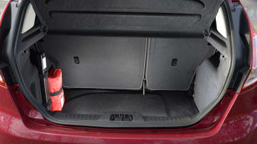 Ford-Fiesta-boot-space