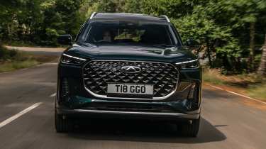 Chery Tiggo 8 - front tracking