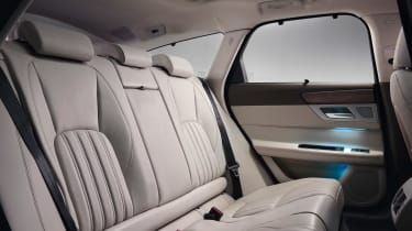 Jaguar XF Sportbrake - rear seats